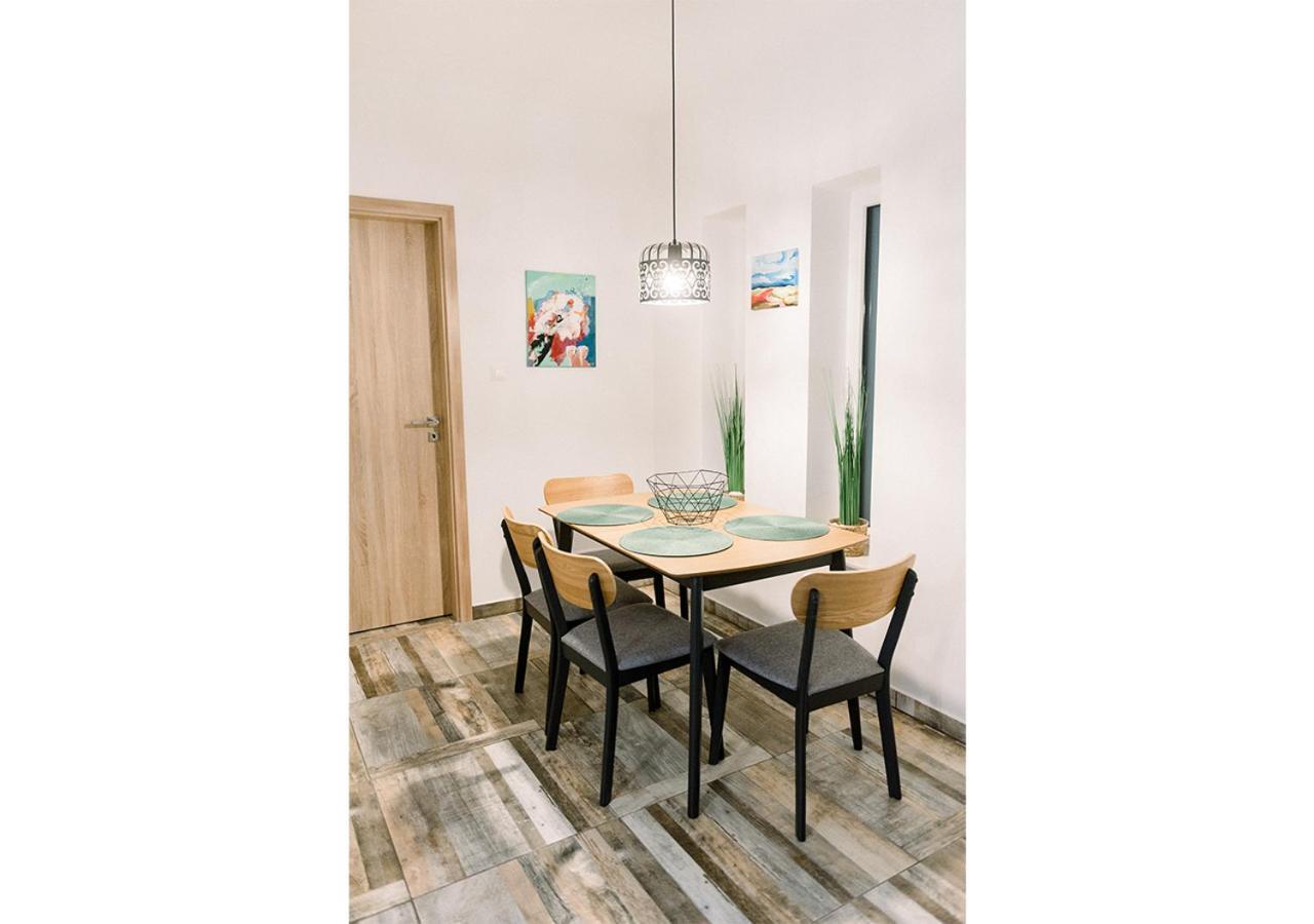Royal 27 Apartman Кестхей Экстерьер фото