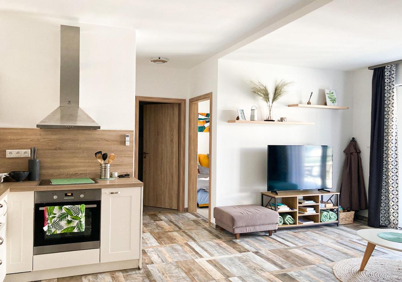 Royal 27 Apartman Кестхей Экстерьер фото