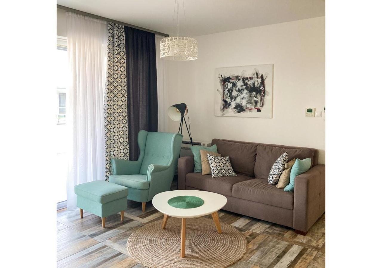 Royal 27 Apartman Кестхей Экстерьер фото